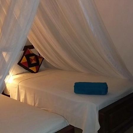 Liyara Home Stay Sigiriya Ngoại thất bức ảnh
