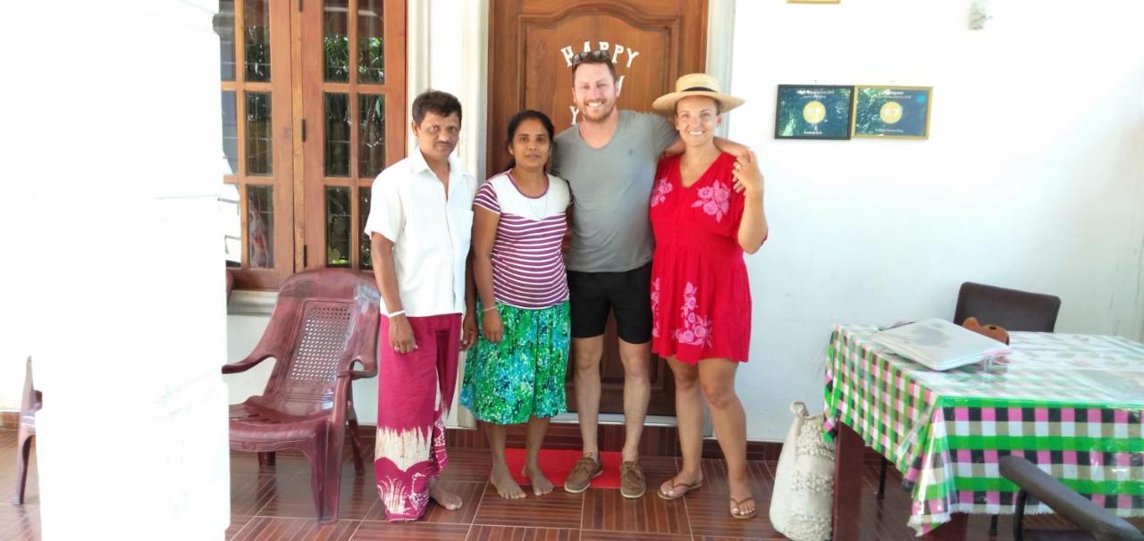 Liyara Home Stay Sigiriya Ngoại thất bức ảnh